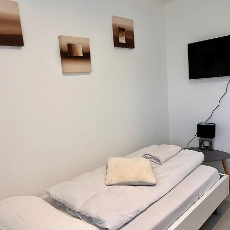 Budget Room Free Parking Pratteln Exterior foto